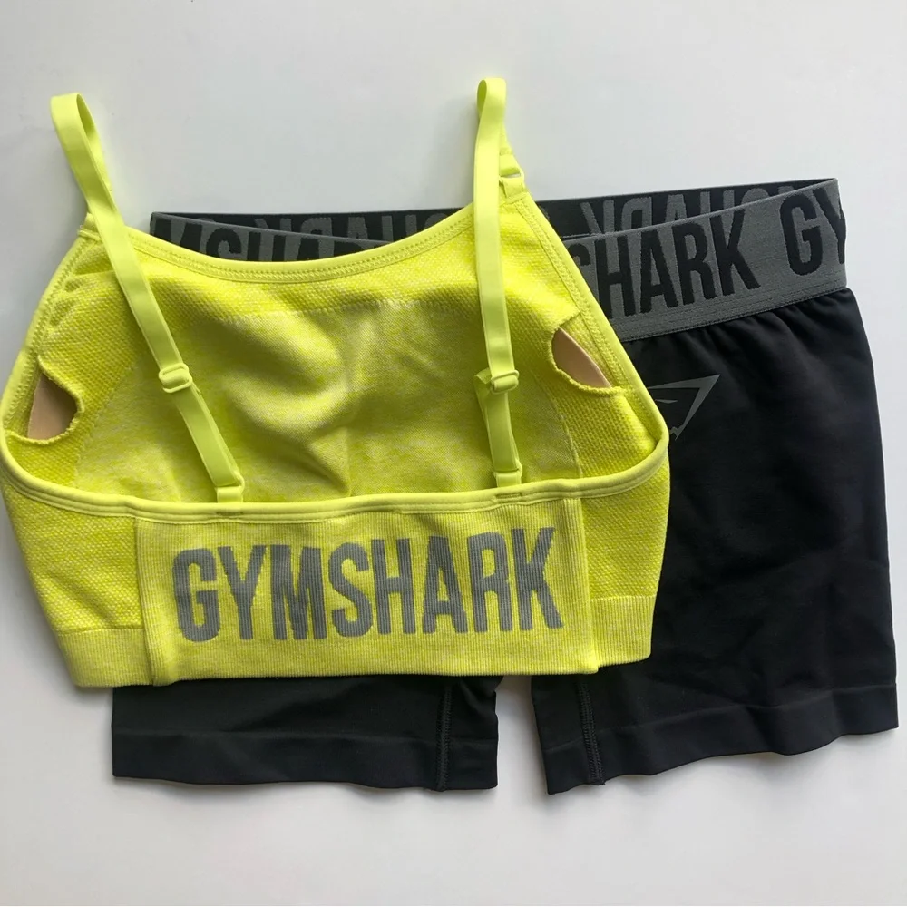 Gymshark S/S Fit Seamless Shorts & Seamless Strappy Sports Bra Set - Picture 1 of 7